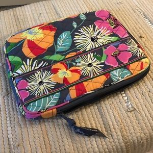 Vera Bradley Jazzy Blooms Tablet Sleeve